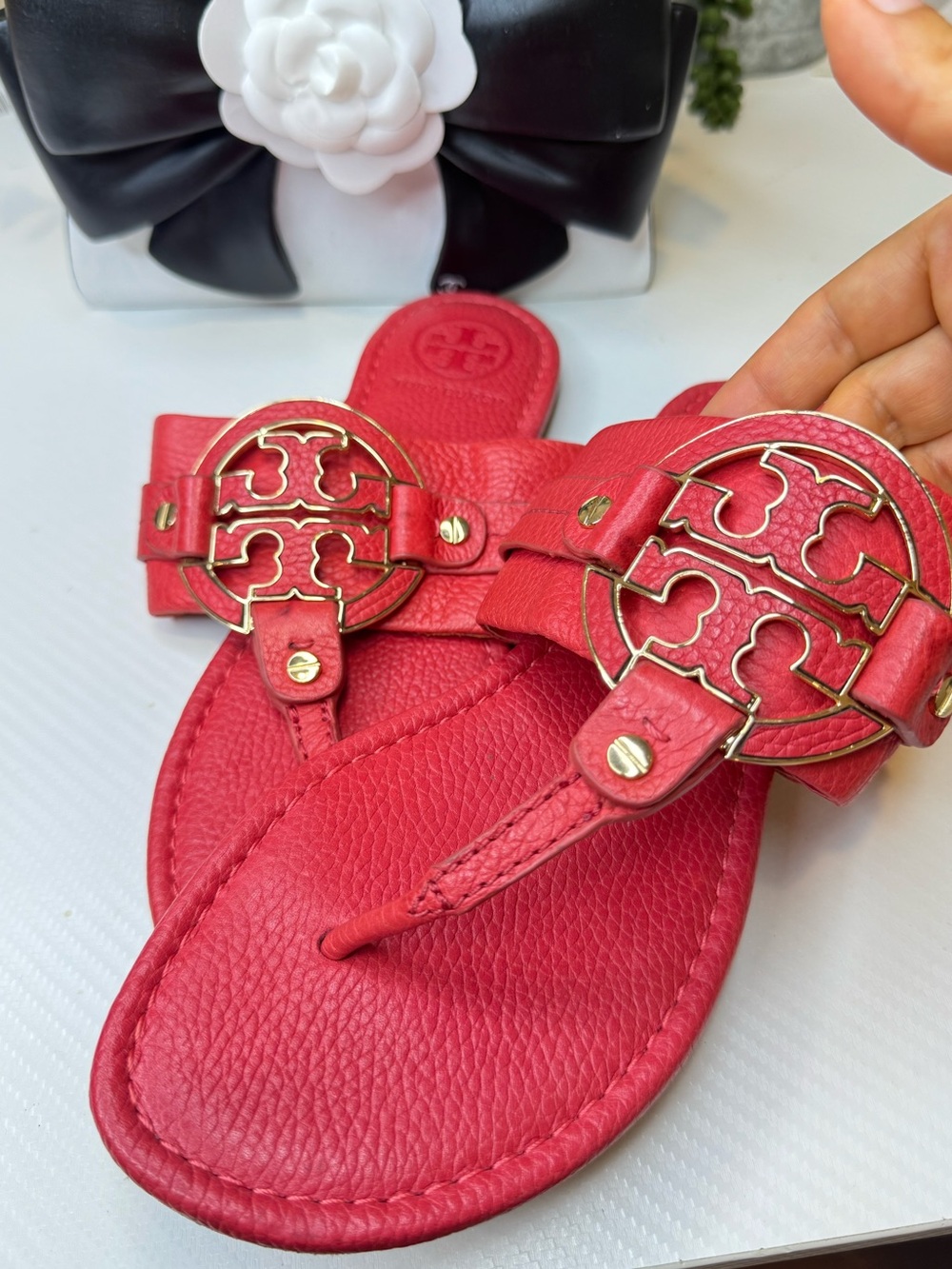 Tory Burch Red Leather Logo Thong Sandals with Gold-Tone Emblem